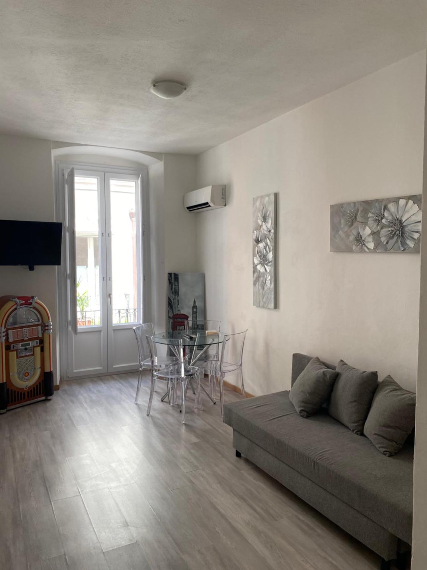 Apartment Cavour 68 卡利亚里 外观 照片